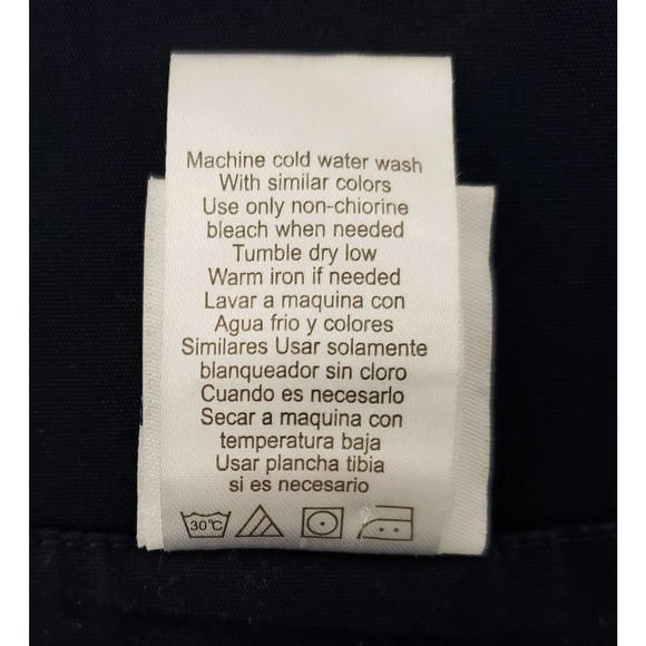 ⭐️SOLD⭐️NFL Team Apparel Dallas Cowboys Scrub Top - Picture 4 of 5